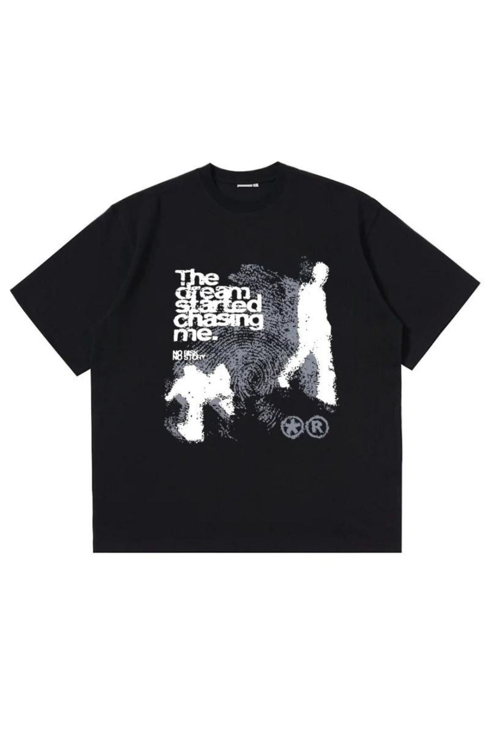 'Chasing Dreams' Graphic T-shirt