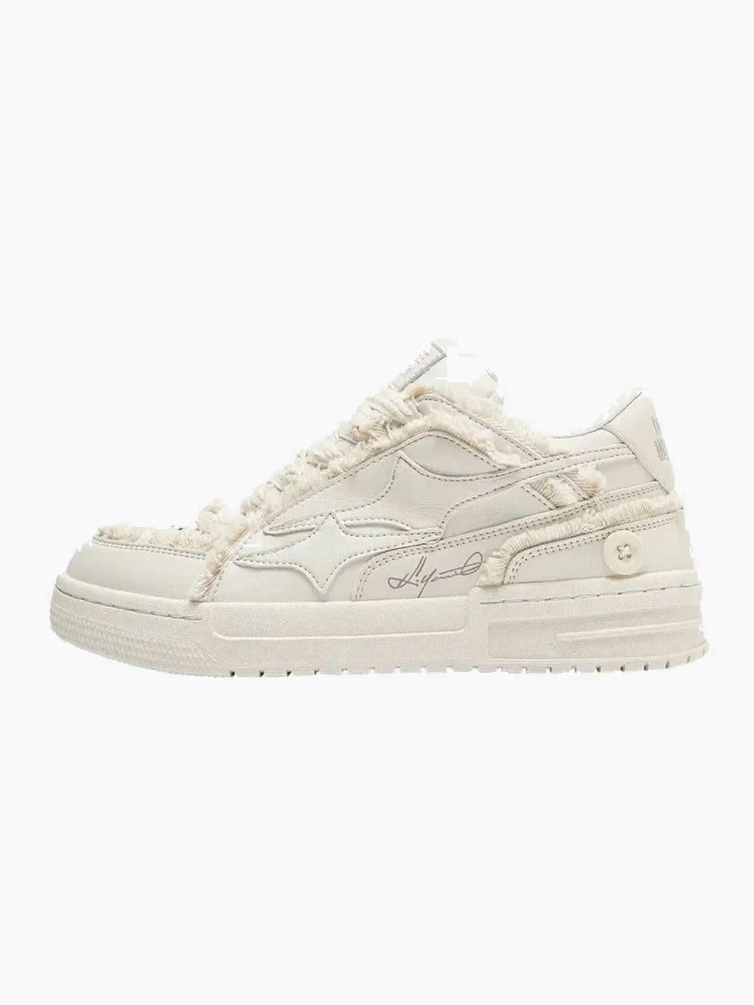 Comet Graphic Sneaker - US Sizing