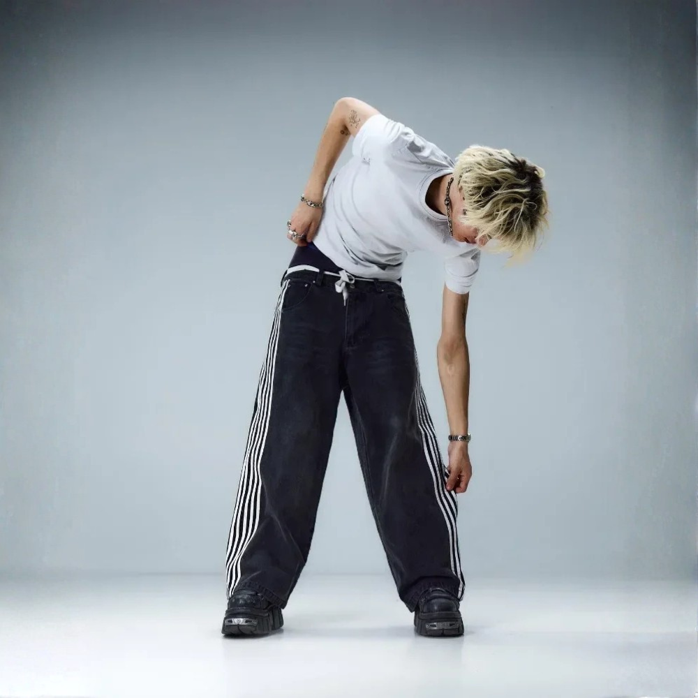 Embroidered Striped Baggy Jeans - Purple