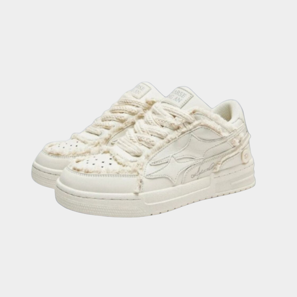 Nova Star Sneaker