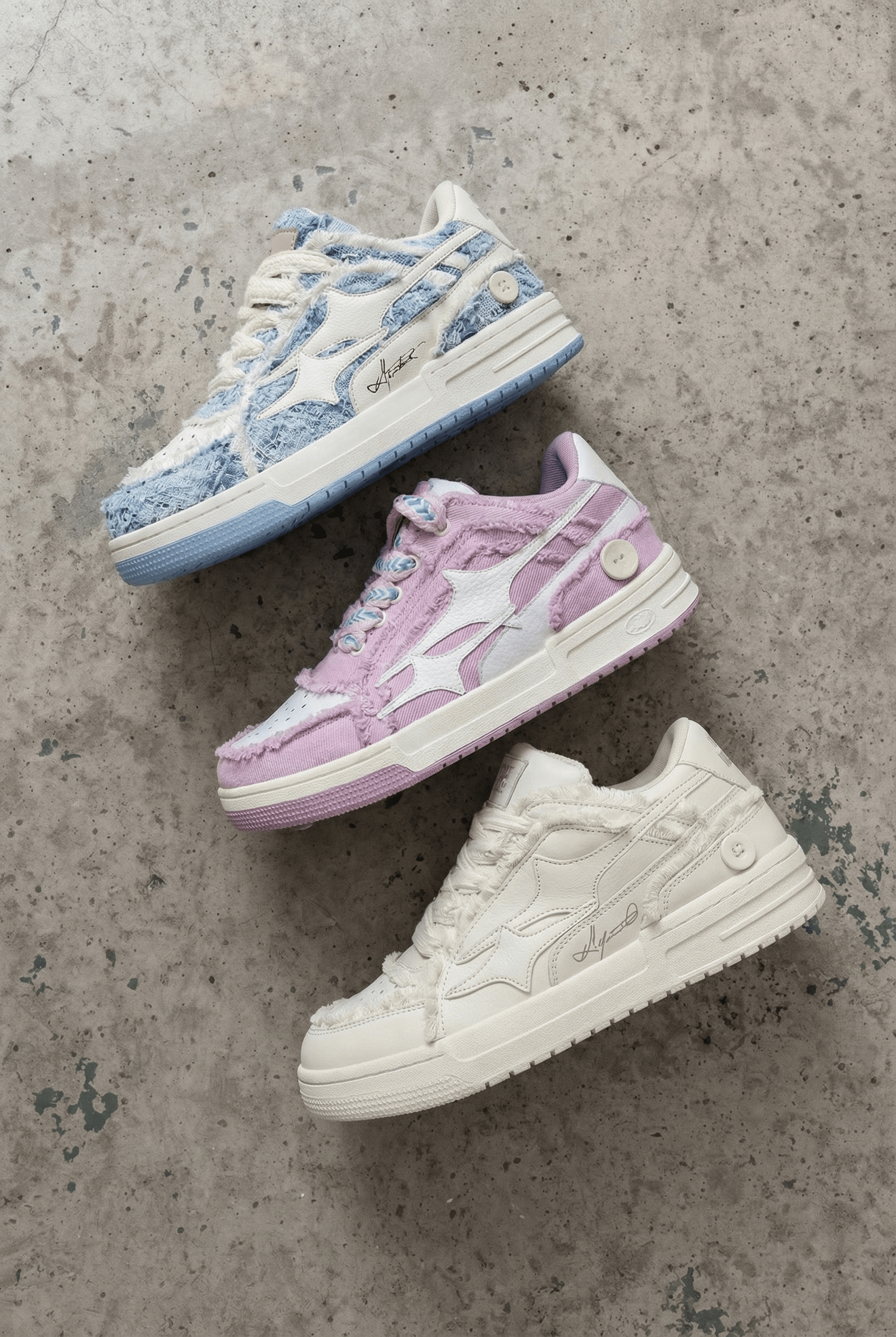 Comet Graphic Sneaker
