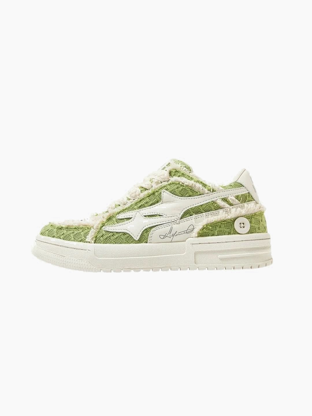 Comet Graphic Sneaker